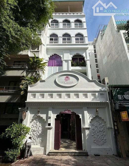 BUILDING - MT HỒ XUÂN HƯƠNG, P6, Q.3 - DT: 6,7M X 14M - 6 TẦNG -GIÁ: 60 TỶ - HĐT 100TR
