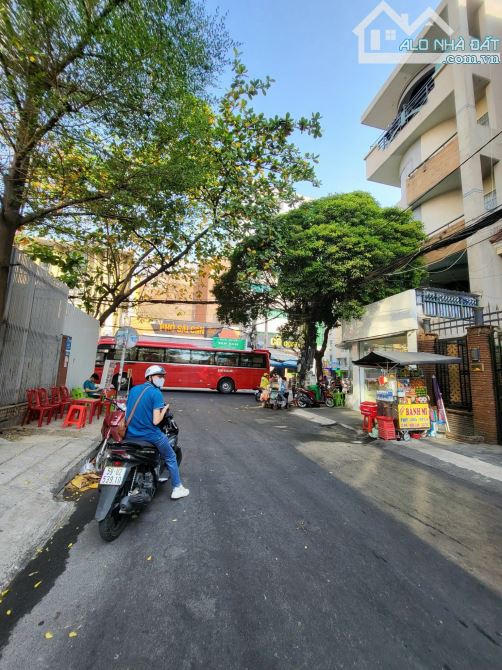 MẶT TIỀN NỘI BỘ 781 LÊ HỒNG PHONG QUẬN 10 - KHU BIỆT THỰ VƯỜN LAN -5 TẦNG THANG MÁY