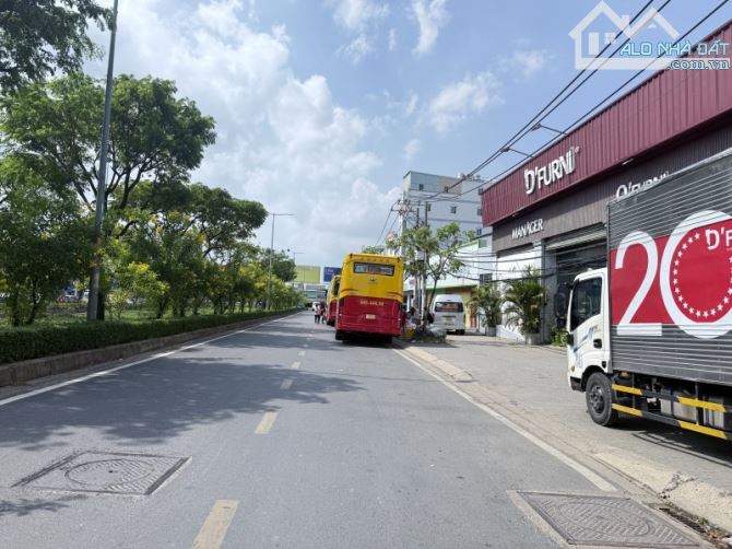 MẶT TIỀN LÊ ĐÌNH DƯƠNG - BÌNH TÂN - 300M2 - NGANG 10M - CHỈ 17 TỶ