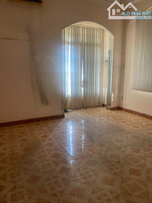 giá 14,2 tỷ nhà 2 mặt HXT 8m Huỳnh Văn Bánh p14 PN DT : 4,6X16 trệt 3 lầu st 5pn 6w