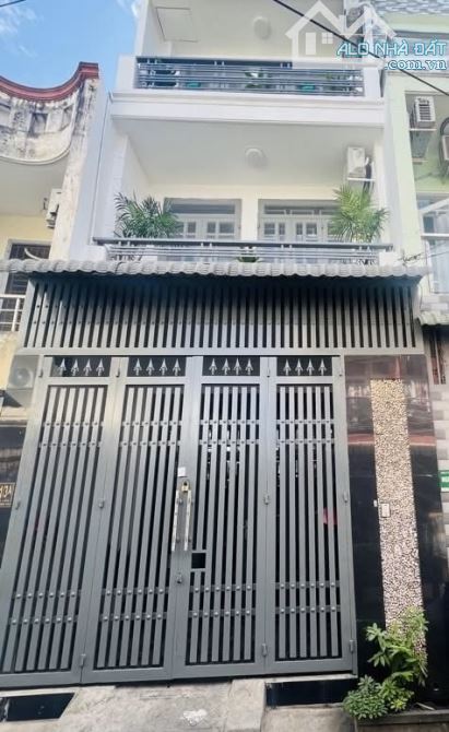 bán nhà hẻm XE TẢI đường Phan Văn Trị, Quận 5. Giá 3,9 Tỷ/ 4,5x13m (58,5m2). CHO THUÊ 19Tr
