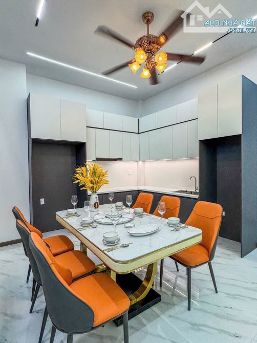 NẮM CHỦ BÁN NHÀ 2 TẦNG MẶT TIỀN ĐƯỜNG SỐ 7 KHU VĂN HÓA TÂY ĐÔ