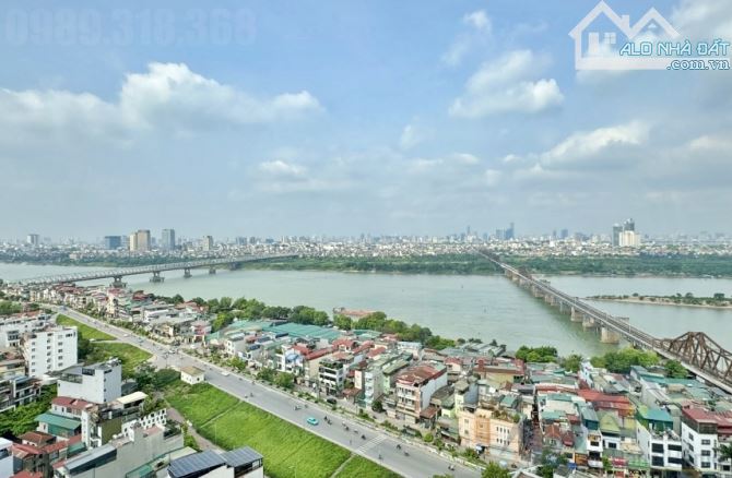 SỞ HỮU NGAY VIEW PANORAMA ĐẲNG CẤP TOÀN CẢNH SÔNG HỒNG. CĂN HỘ CCCC CÓ 102 tại Long Biên.