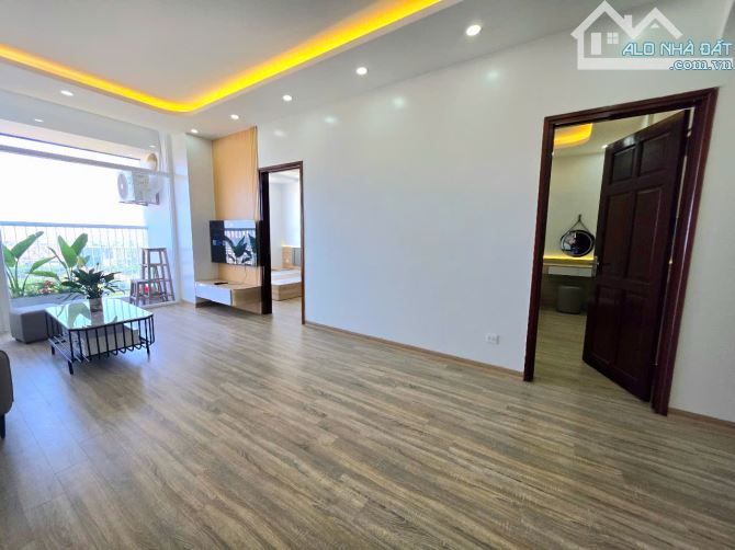Bến đỗ tìm nhà! Chung cư KĐT Văn Quán 92m2, 3 ngủ, 2 vs chỉ 4,xx tỷ