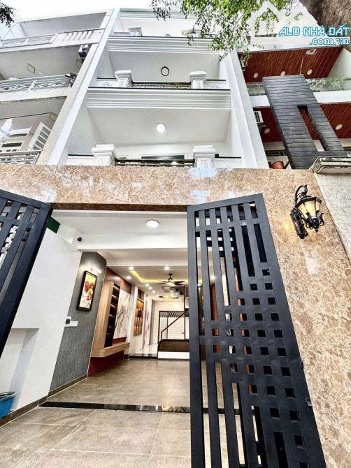 BÁN NHANH CĂN SIÊU PHẨM ĐƯỜNG TRẦN PHÚ, QUẬN 5 - GIÁ: 4,89TỶ/60M2 - SHR CHÍNH CHỦ