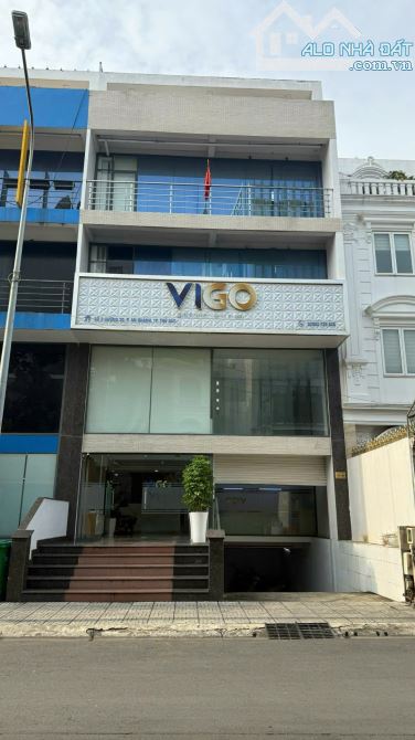 Toà Nhà VP - Số 257 Nguyễn Văn Đậu | 11x30m | Hầm 7 Tầng | Thuê: 330 triệu / tháng |