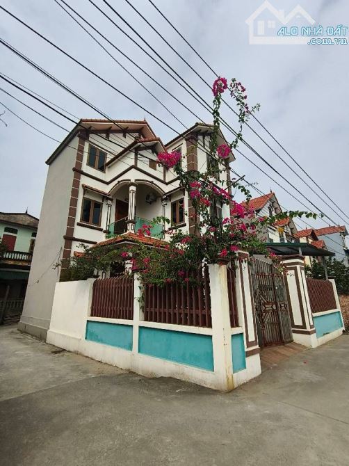 6.35 tỷ/ 125 m2/ 3 Tầng/ Thôn Trịnh Xá/ Văn Lâm