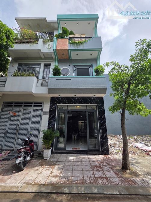 4,85Tỷ TL🔥Bán nhà 3 mặt thoáng, gần ngã tư Bình Chuẩn 600m, p.Bình Chuẩn, Tp.Thuận An