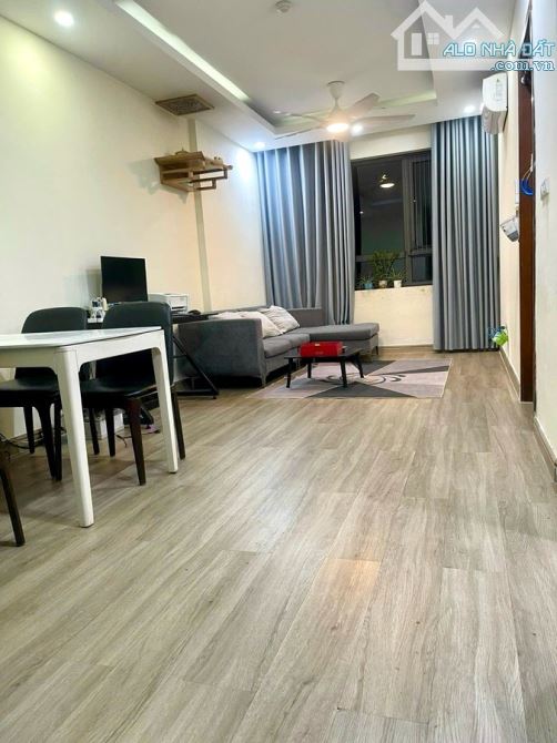 Chuyển nhượng căn hộ 2 ngủ Thái Hà Constrexim CT4, Phạm Văn Đồng, Bắc Từ Liêm chỉ 5,8 tỷ