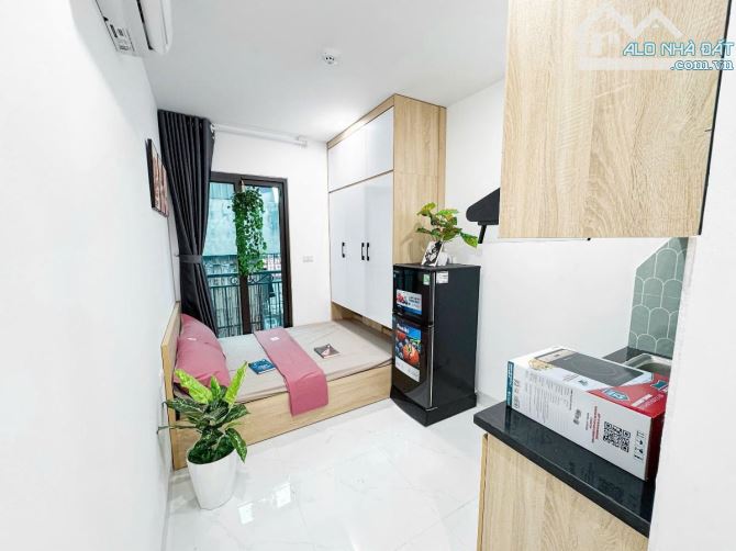 Bán chung cư mini Đê La Thành, 64m2, 7 tầng, 24 phòng, giá 16,8 tỉ