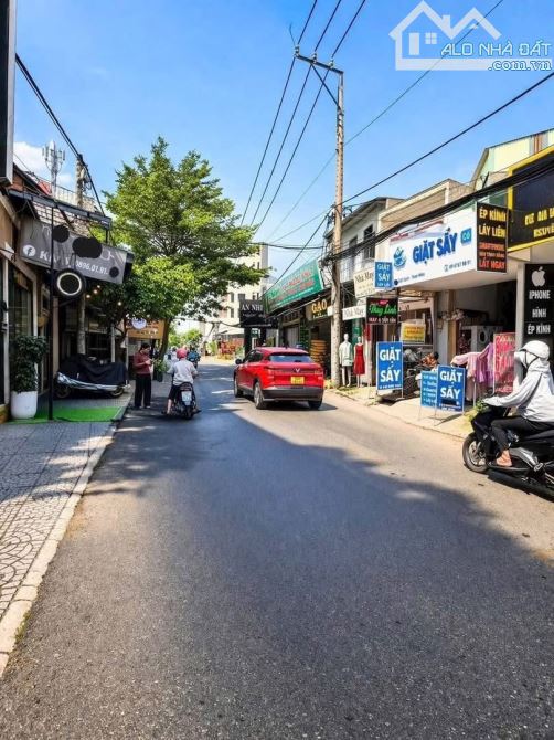 7,5 tỷ DT 76m2 (4mx19m), mặt tiền Nguyễn Duy Cung, đường 9m, 2 tầng, sát Emart