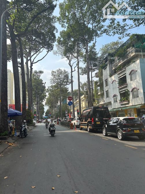 BÁN NHÀ MẶT TIỀN - LÝ THƯỜNG KIỆT QUẬN 10 - NGAY GÓC NGUYỄN CHÍ THANH - KẾ ĐH Y DƯỢC CS 2