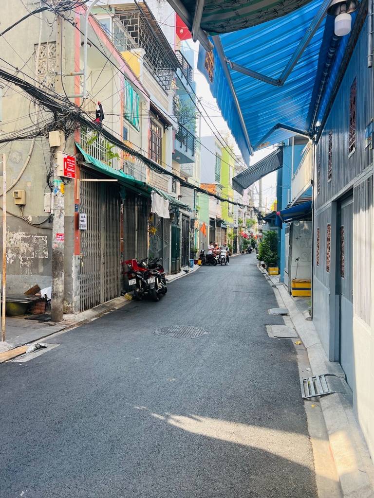 BÁN NHÀ ÂU CƠ TÂN BÌNH, 3 TẦNG 6PN 60M2 NỞ HẬU, HOÀN CÔNG ĐỦ HƠN 4 TỶ