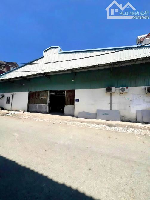 BÁN GẤP NHÀ XƯỞNG – QUỐC LỘ 13 -HIỆP BÌNH PHƯỚC – THỦ ĐỨC - DIỆN TÍCH 547M2 -GIÁ 36 TỶ