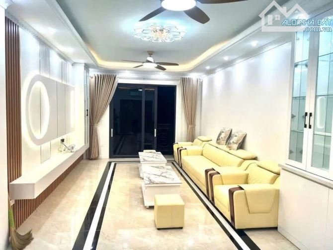 PHÂN LÔ GOLDMARK CITY 136 HỒ TÙNG MẬU – LÔ GÓC 2 THOÁNG – 6 TẦNG THANG MÁY – 37m2 13.5 Tỷ