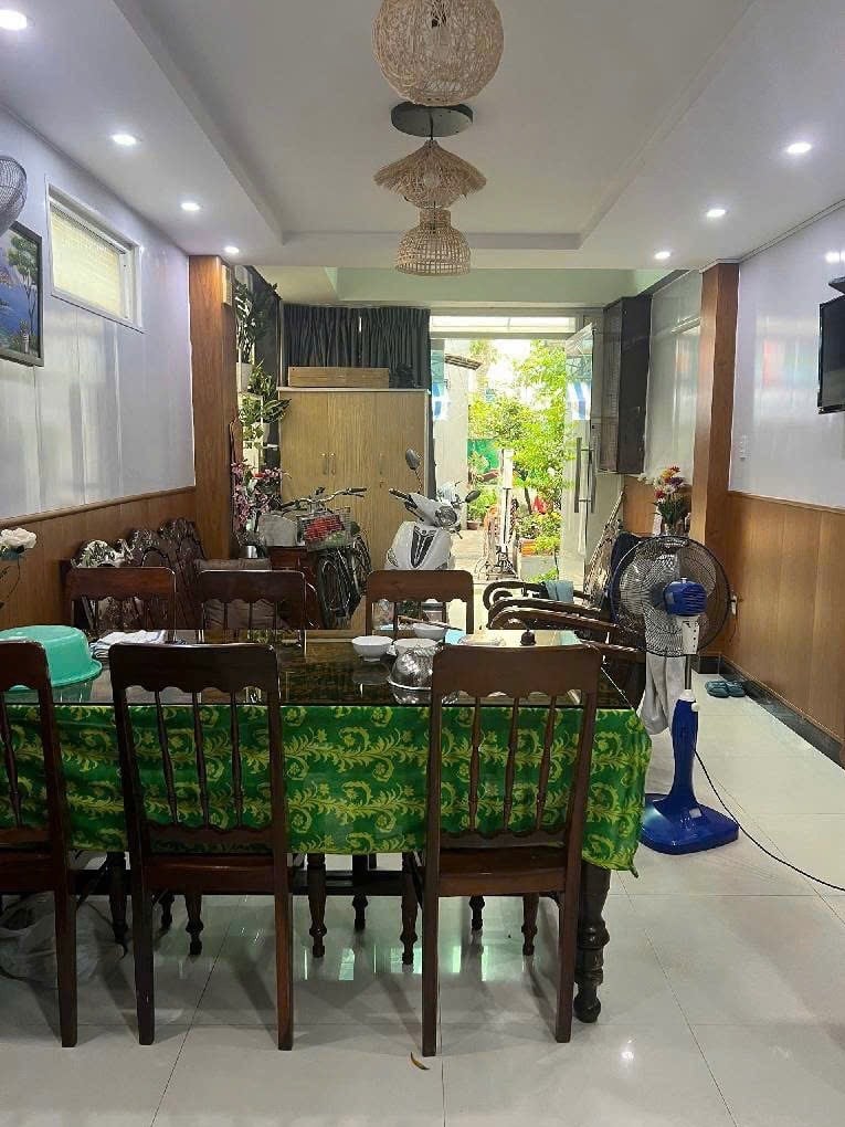 Bán nhà Hậu Giang, Quận 6, sát bên chợ Bình Tây, Chợ Kim Biên, giá 6,7 tỷ