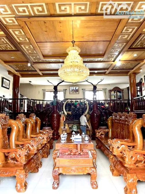 BIỆT THỰ GỖ VIP ĐƯỜNG AN DƯƠNG VƯƠNG GIÁP Q6 - DT 950M - NGANG LỚN 30M - ĐƯỜNG XE TẢI RA V