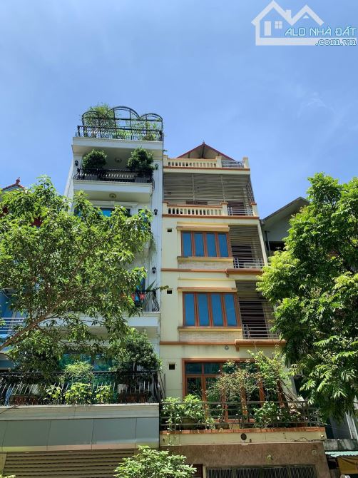 Bán gấp nhà 5 tầng khu đấu giá Ngô Thì Nhậm - Hà Đông - 45m2 - giá chào 15.9 tỷ