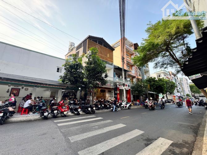 Bán Nhà 6x17m Mặt Tiền Kênh Nước Đen-Đoạn Sát Độc Lập-Thống Nhất-Tân Hương-Nhà 2 Lầu Mới