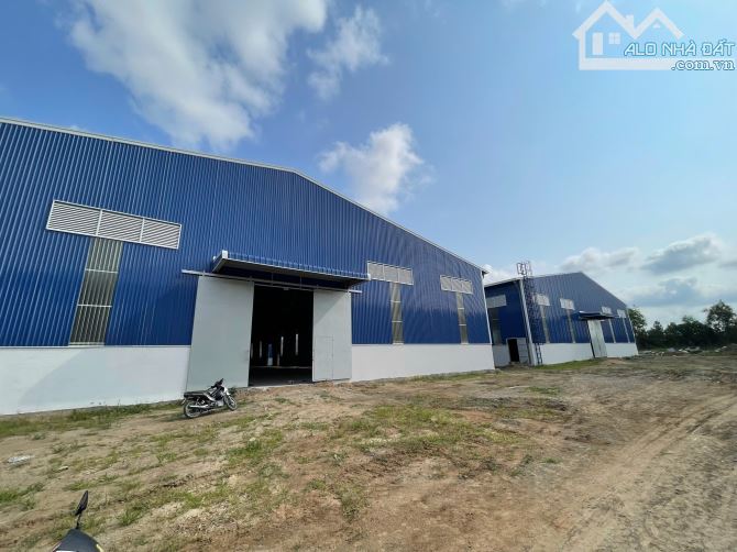 Cần chuyển nhượng nhà xưởng sản xuất phân bón tại KCN Đức Hòa 3, huyện Đức Hòa, Long An.