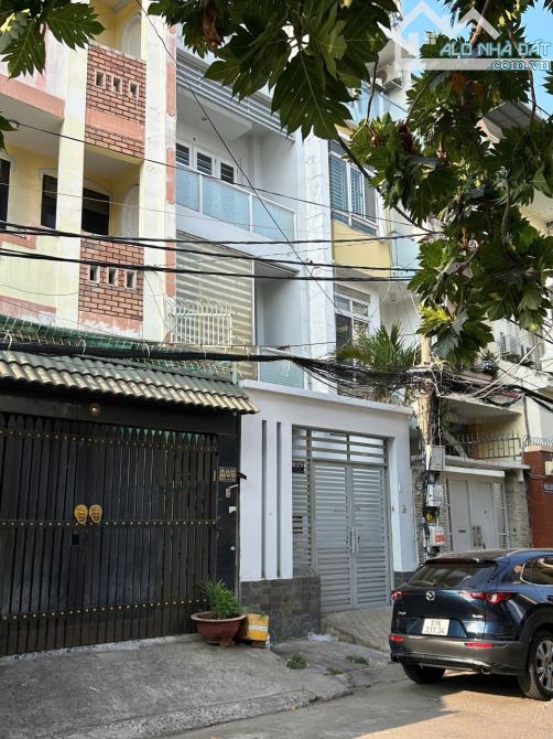 12,5 Tỷ! Bán nhà hẻm 10m Đường Đinh Bộ Linh, Quận Bình Thạnh - 4x18,6m - 4 Tầng