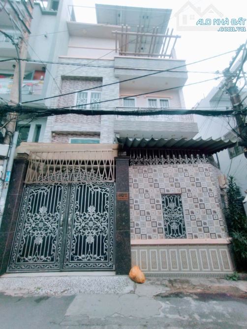 17 Tỷ! Bán nhà góc 2 mặt hẻm an ninh 6m Lê Quang Định ngang LỚN 13m - 4 Tầng CN: 86m2