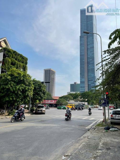 bán shophoues Nguyễn Tuân - 5 tầng - 1 hầm - MT 7.5m - 90m2 - 52 tỷ