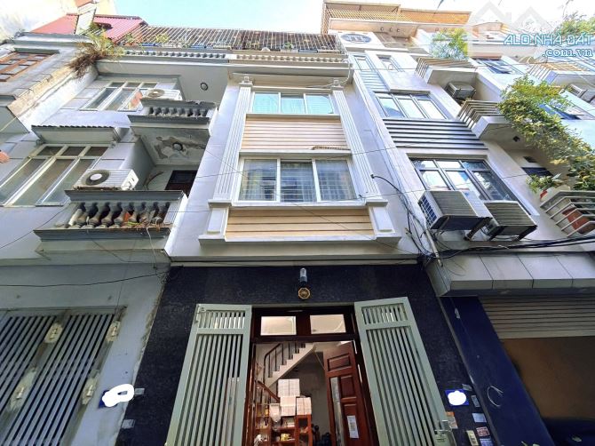 SIÊU PHẨM CẦU GIẤY – OTO VÀO NHÀ – MT RỘNG 4.5m – NGUYỄN KHÁNH TOÀN – 50m2 – 15.8 TỶ