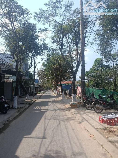 BÁN DÃY TRỌ 2 TẦNG- 175M2- NGANG 7M-DÒNG TIỀN 30tr/THÁNG-GẦN ÂU CƠ-CHỈ 6 TỶ