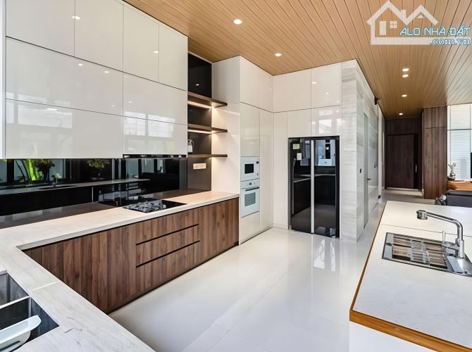 🚨🏡 SIÊU PHẨM NHÀ 4 TẦNG ĐƯỜNG 30/4 – CÓ 1 KHÔNG 2 GIỮA TRUNG TÂM ĐÀ NẴNG 🏡🚨