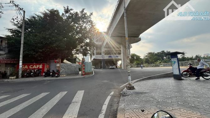 Bình Thạnh - Ga Văn Thánh MRT1 - Mặt tiền kinh doanh - 167m2