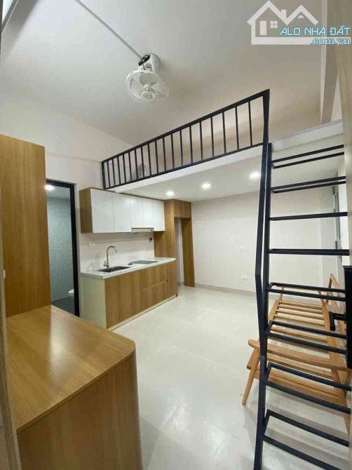 Bán chung cư mini 117m,6 tầng ngay trung tâm phố NGÔ XUÂN QUẢNG, gần học viên nông nghiệp
