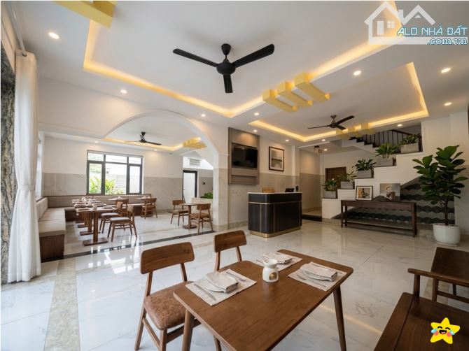 Bán Villa 3 tầng trung tâm phố cổ Hội An diện tích 230m2