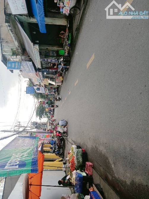 Bán nhà Măt Tiển ĐHT Q12 389M2 ngang 8m chỉ 22 tỷ