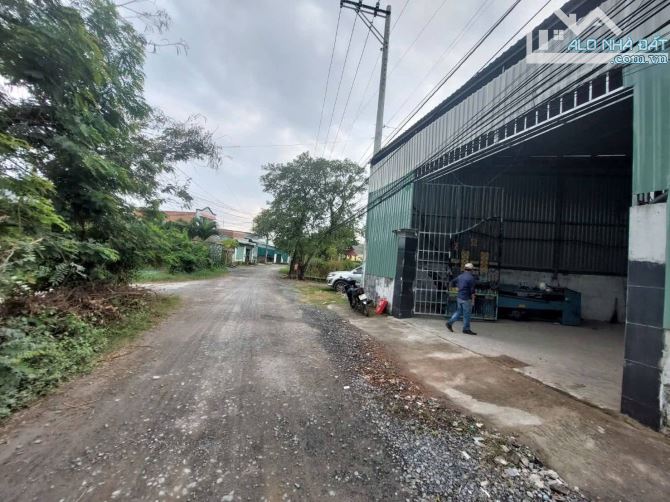 6,8 tỷ BÁN KHO XƯỞNG MỚI XÂY – GẦN Quốc Lộ N2 –VỊ TRÍ QUÁ Đẹp 👇 Hòa Khánh Đông – Đức Hòa