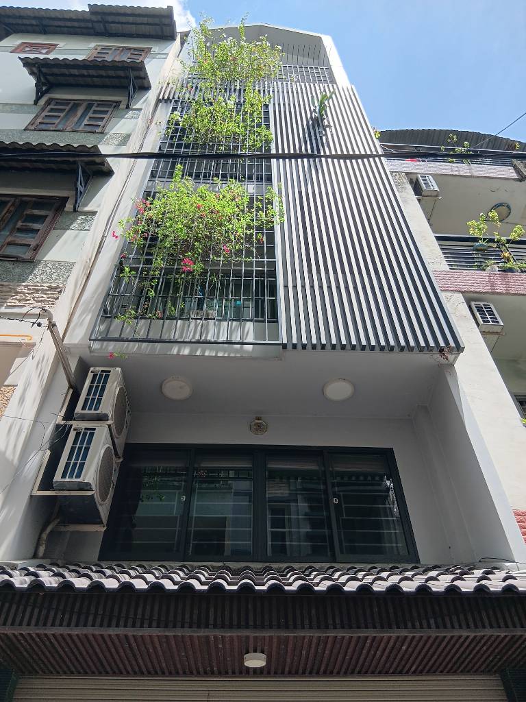 Bán nhà Nguyễn Thiện Thuật Quận 3, hẻm 6m Xe Hơi Thông, dt 34m² x 5 Tầng, giá 11 tỷ