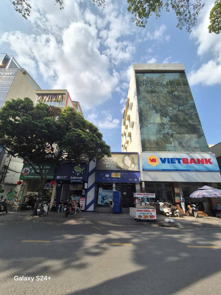 BÁN NHÀ 2 MẶT TIỀN CAO THẮNG QUẬN 3, DIỆN TÍCH 9.3 x 20M GIÁ 137 TỶ