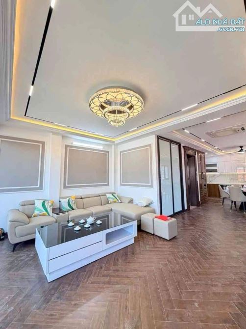 9.98 tỷ - 46m2 - 5 tầng Lê Thanh Nghị, Bạch Mai - Hai Bà Trưng -Thang máy