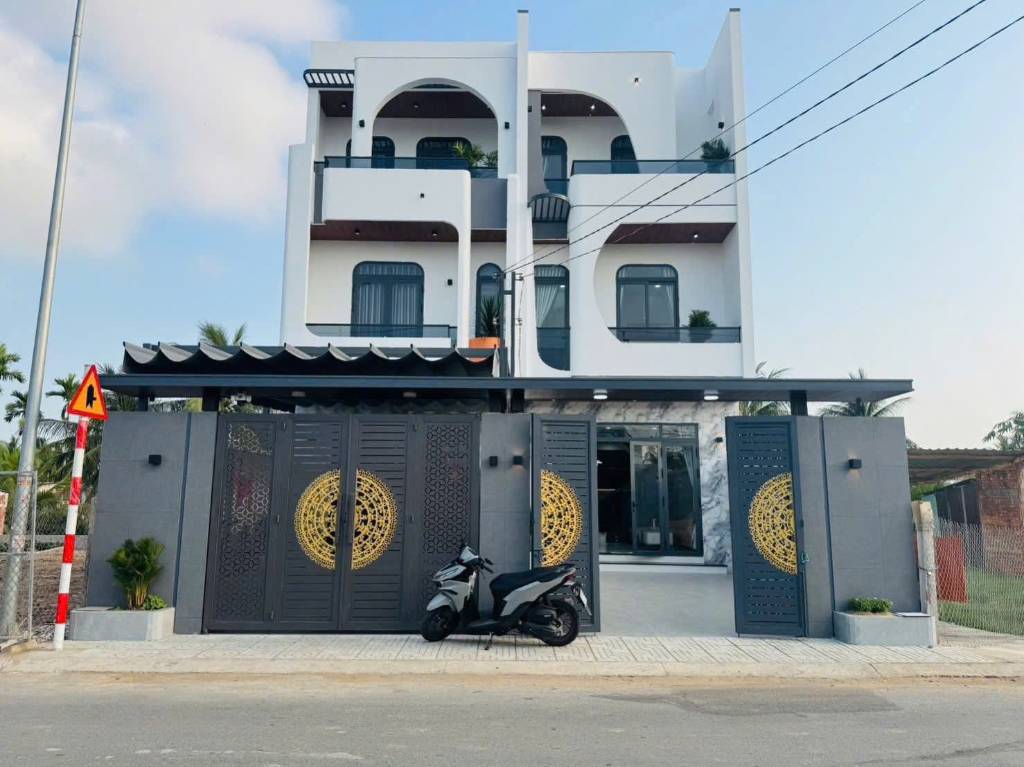 BÁN NHÀ PHƯỚC THẠNH, MỸ THO, DT 100M2, 2 NHÀ LIỀN KỀ MẶT TIỀN ĐOÀN THỊ NGHIỆP