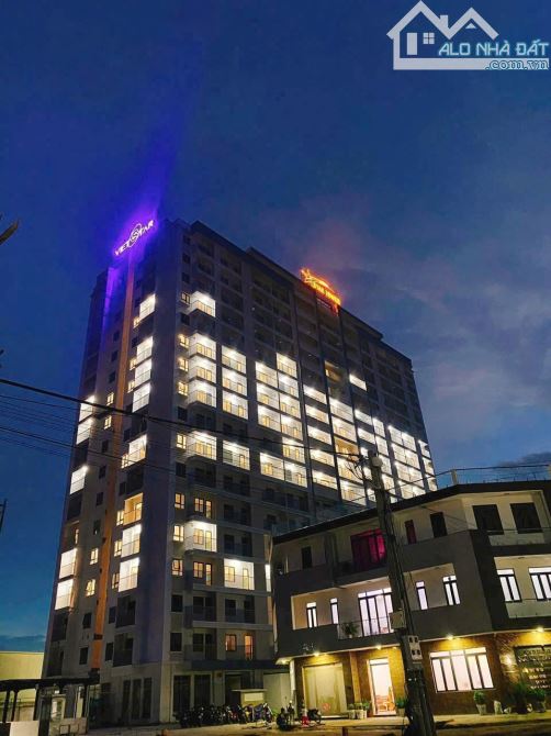 Star tower. Lúc đỉnh 1,750 tỷ. Giờ bán chốt giá 1,250 tỷ