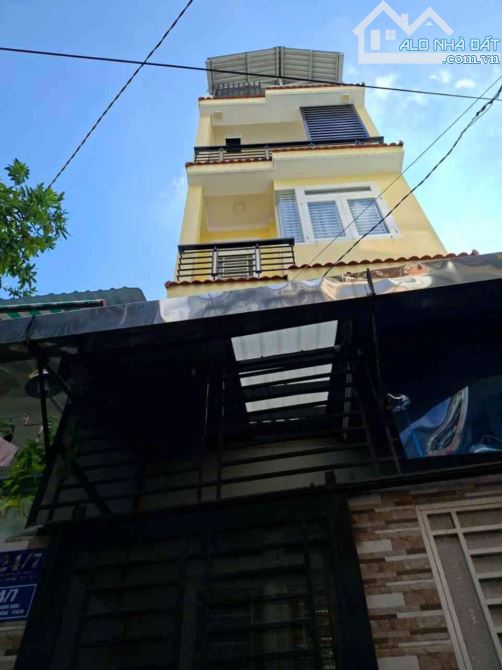 Đường 762 Hồng Bàng - P. Minh Phụng, Quận 11 - Dt: 42m2- 5 tỷ 6