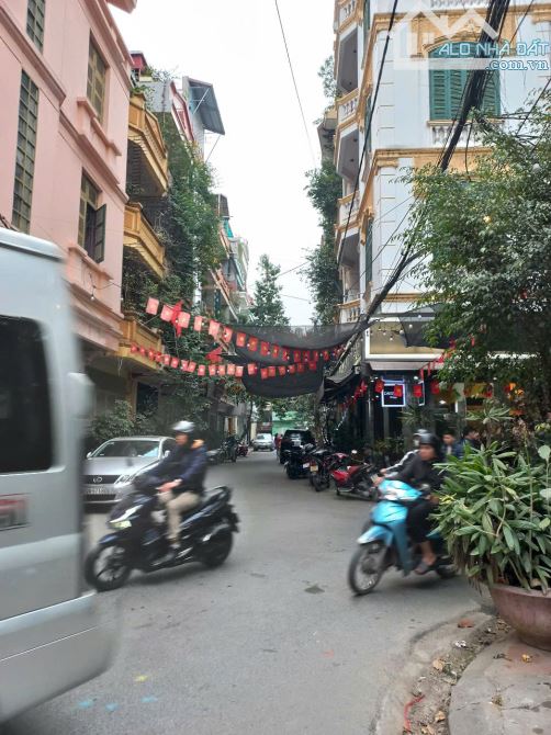 CẦN BÁN NHÀ KHUẤT DUY TIẾN, 6 TẦNG THANG MÁY, PHÂN LÔ VỈA HÈ, KINH DOANH, VĂN PHÒNG, 31.5