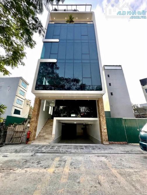 TOÀ NHÀ VĂN PHÒNG 100M² - 1 HẦM 6 NỔI - MT 7M - VIEW CÔNG VIÊN - PHỐ CỔ LINH LONG BIÊN