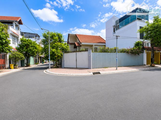 BÁN ĐẤT BIỆT THỰ KHU Á CHÂU – GẦN BIỂN BÃI SAU – MẶT TIỀN 11M