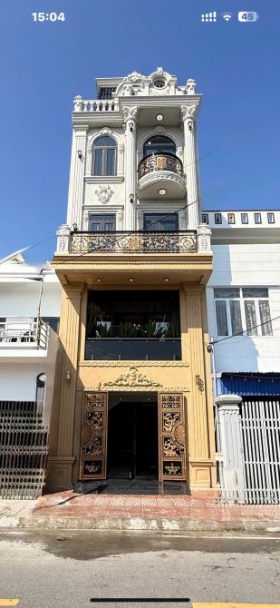 MỘT CĂN NHÀ CHẠM TỚI ĐẲNG CẤP THƯỢNG LƯU Ở CÁCH HẠ NAM SƠN