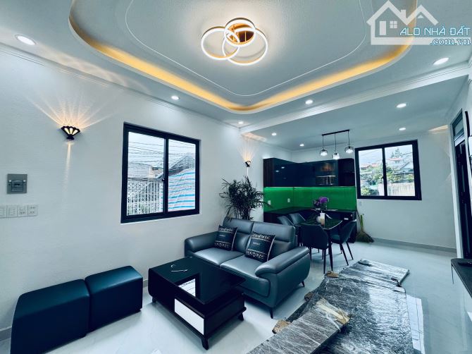 CHỈ 2,2ty _ CÓ NGAY NHÀ MỚI 3 MẶT THOÁNG TRUNG TÂM ĐÀ LẠT