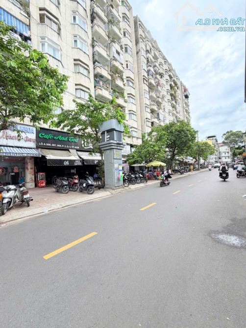 Trung tâm Quận 5, Mặt tiền Lê Hồng Phong, Dt: 4.3*11m - 8 tỷ