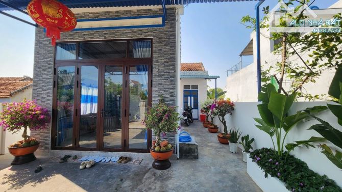 Bán nhà tại Cây Da 150m2 5x30, sổ hồng riêng, giá 1,1 tỷ
