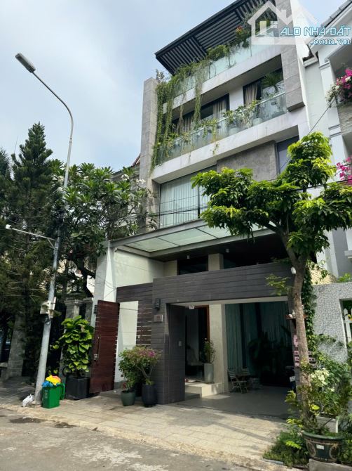 BIỆT THỰ ĐẸP GÓC 2 MT KHU COMPOUND TRỰC TRẦN NÃO HẦM 3 TẦNG, 162M2 GIÁ 60 TỶ