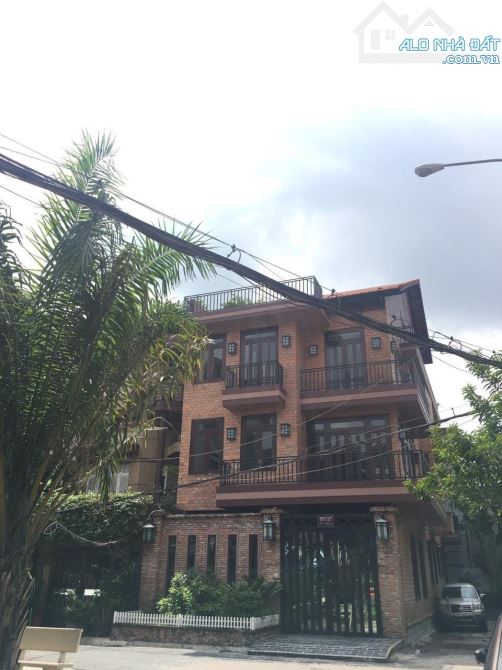 *Bán GẤP nhà 3 tầng, Góc 2 mặt tiền đường (15m) Kinh Dương Vương, Giá rẻ chỉ 11,3 tỷ